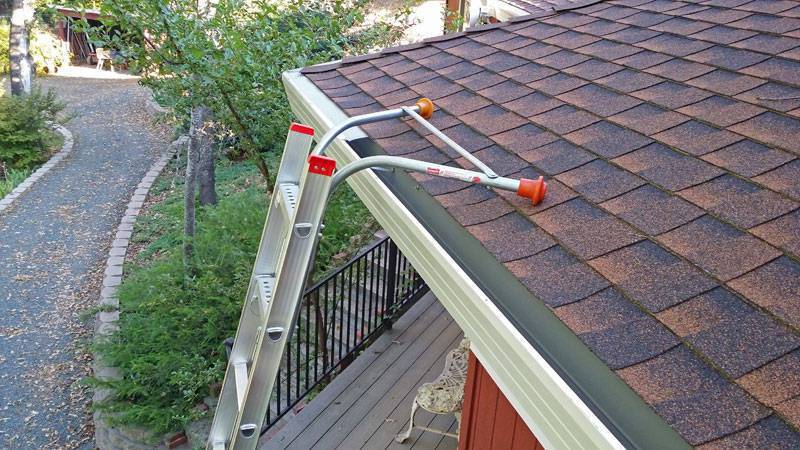 Read more about the article Using A Ladder Standoff